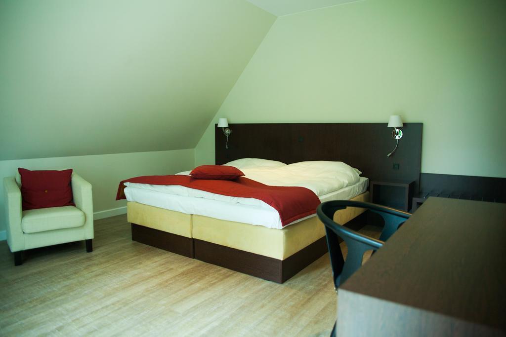 Bramslevgaard Hotel Hobro Room photo