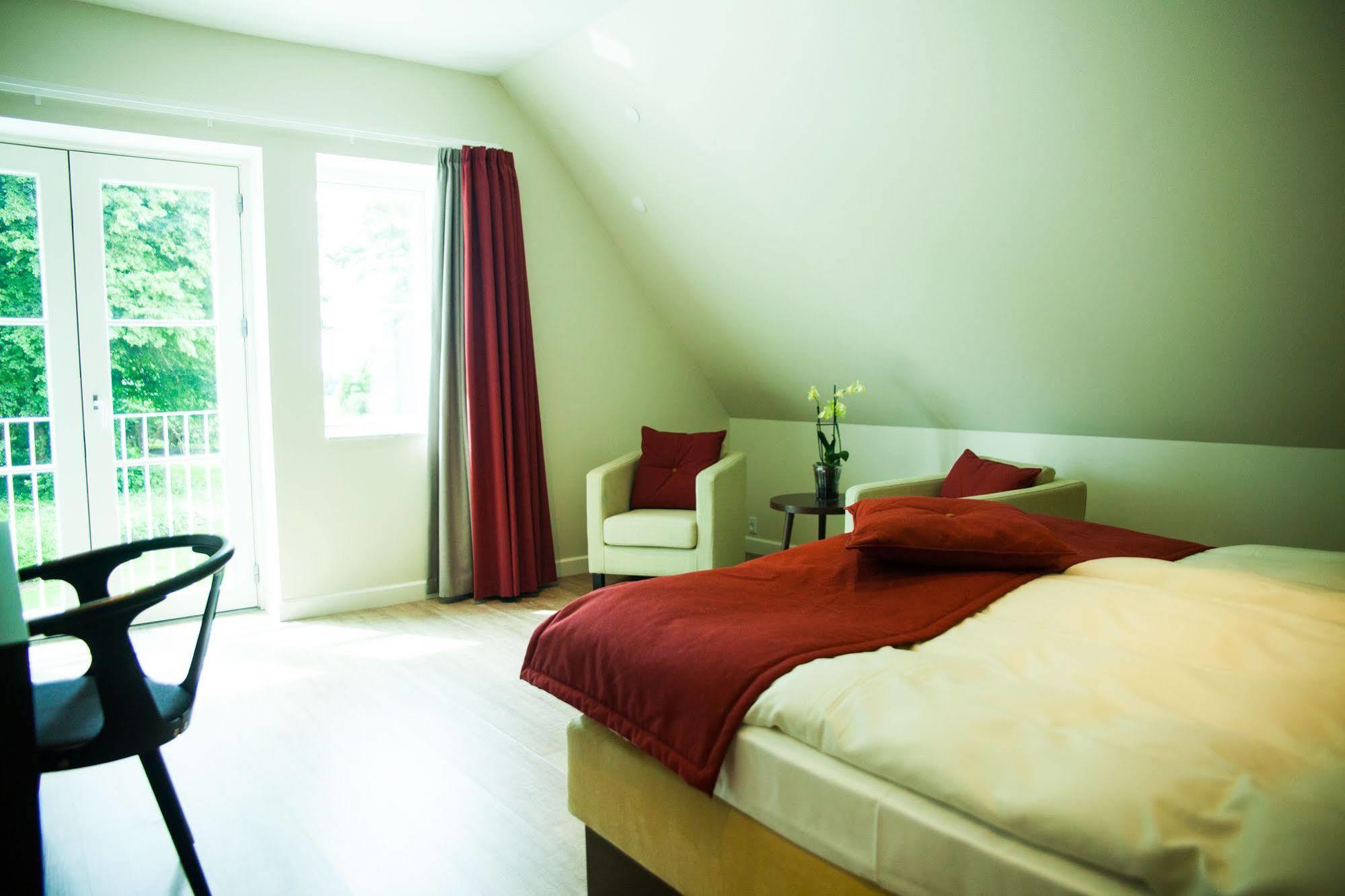 Bramslevgaard Hotel Hobro Exterior photo